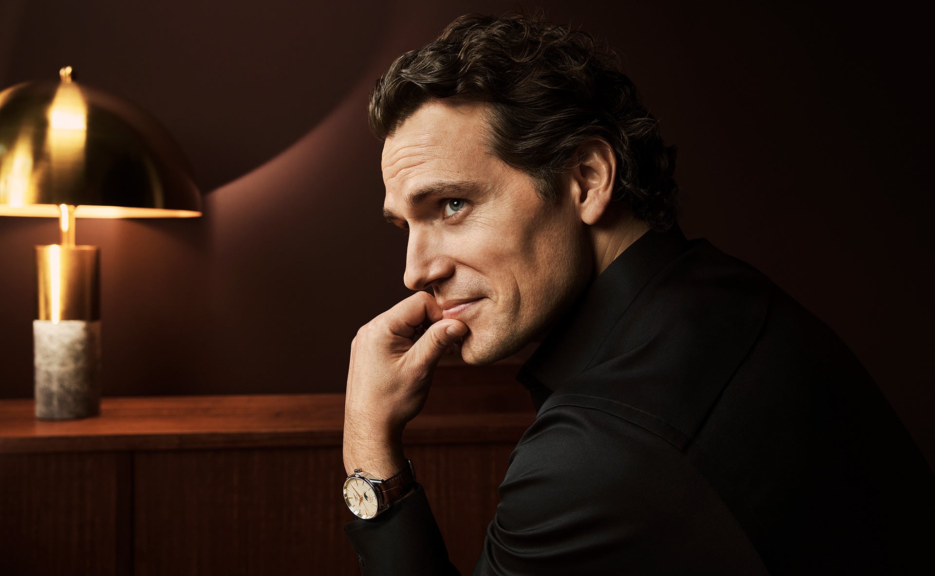 Longines welcomes Henry Cavill —  timeless elegance in a modern spirit