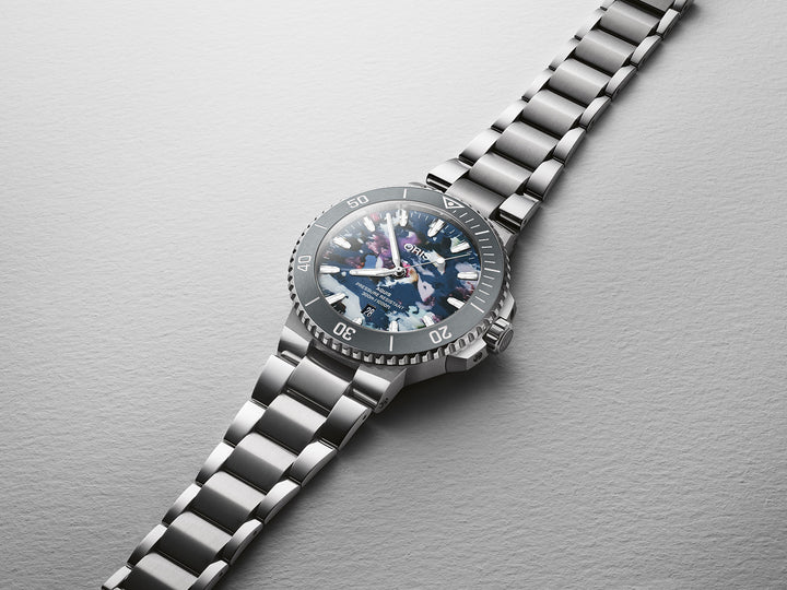 Oris Aquis Date Upcycle - 01 733 7789 4150-07 8 23 04PEB