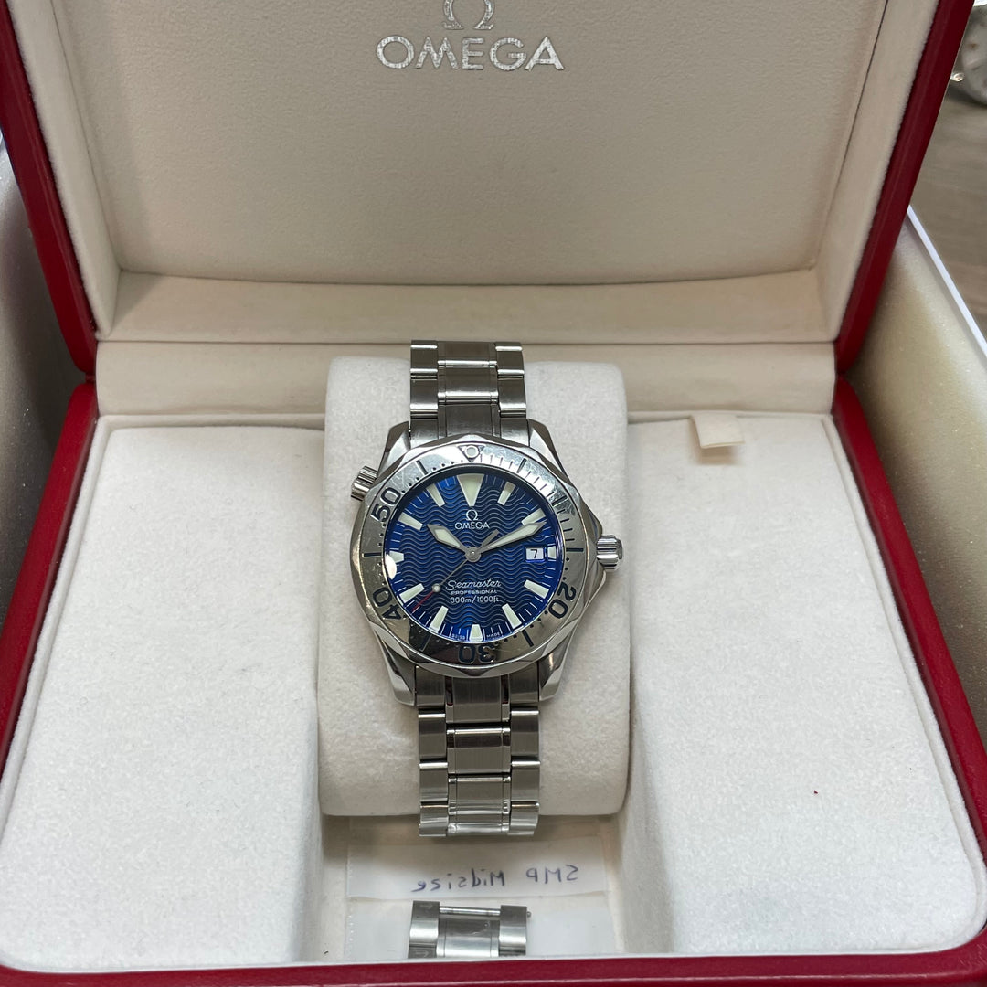 Omega Seamaster Professional midsize Electric Blue