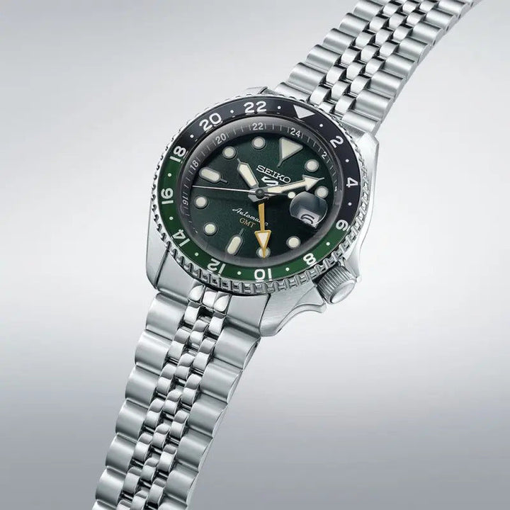 Seiko 5 Sports SKX GMT Bi-Colour - SSK035K1