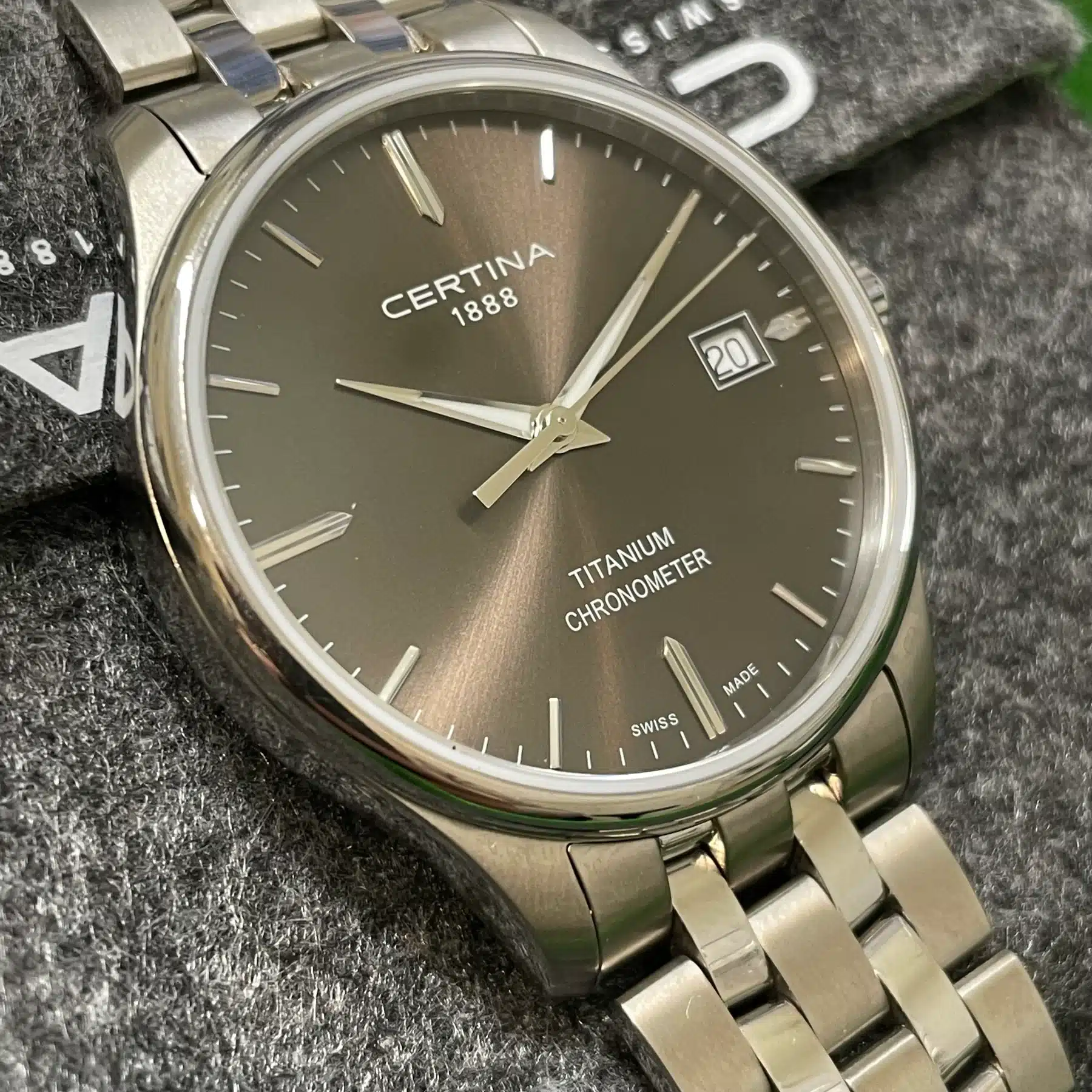 Certina DS-8 Chronometer 40.2mm - C033.451.44.081.00 Certina DS-8 Chronometer 40.2mm - C033.451.44.081.00 - Bild 2